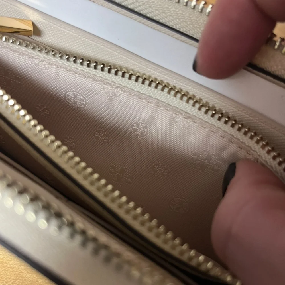 NWT 🏵️ Tory Burch Emerson Embroidery L Zip Continental Wallet - Picture 8 of 12